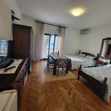 Studio Apartman Sa Pogledom Na More Meljine Esterno foto
