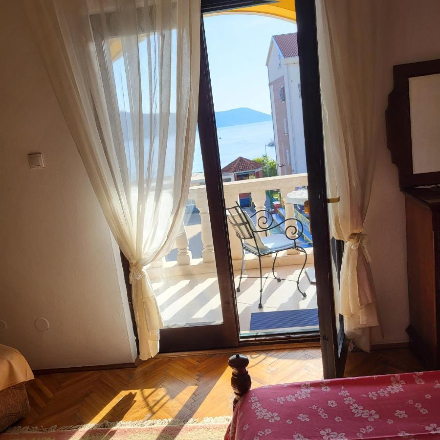 Studio Apartman Sa Pogledom Na More Meljine Esterno foto